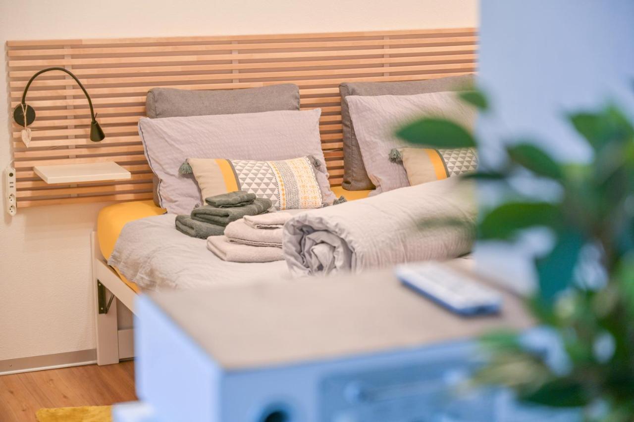 Ambassador Yellow Home غراشن المظهر الخارجي الصورة